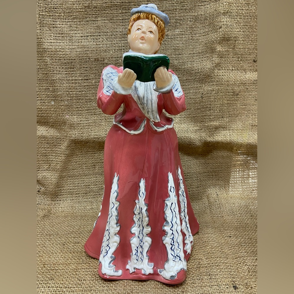 CRACKER BARREL Christmas Figurine Caroler Porcelain Hand Painted